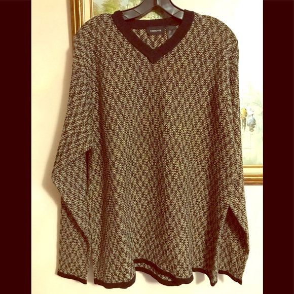Claiborne Other - Men’s sweater by Claiborne, size L.